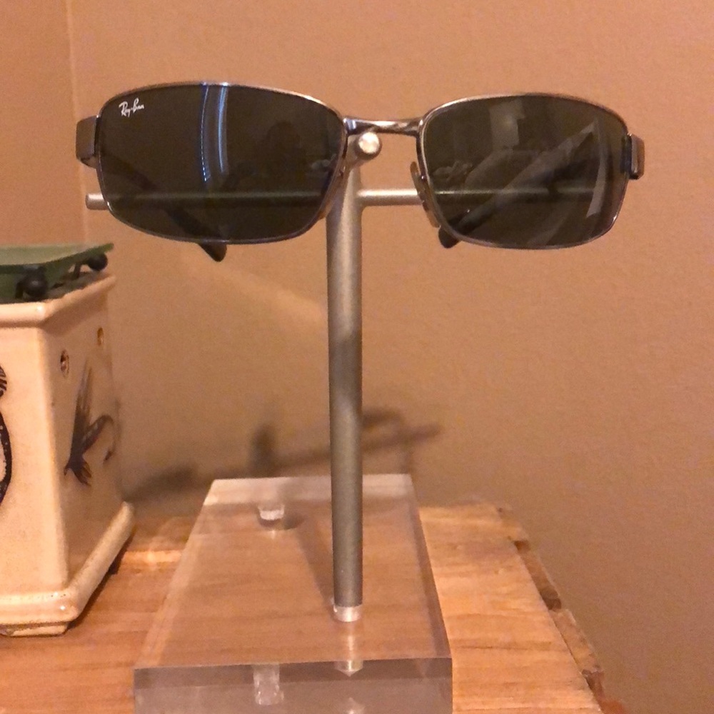 Ray Ban sunglasses!! RB 3364